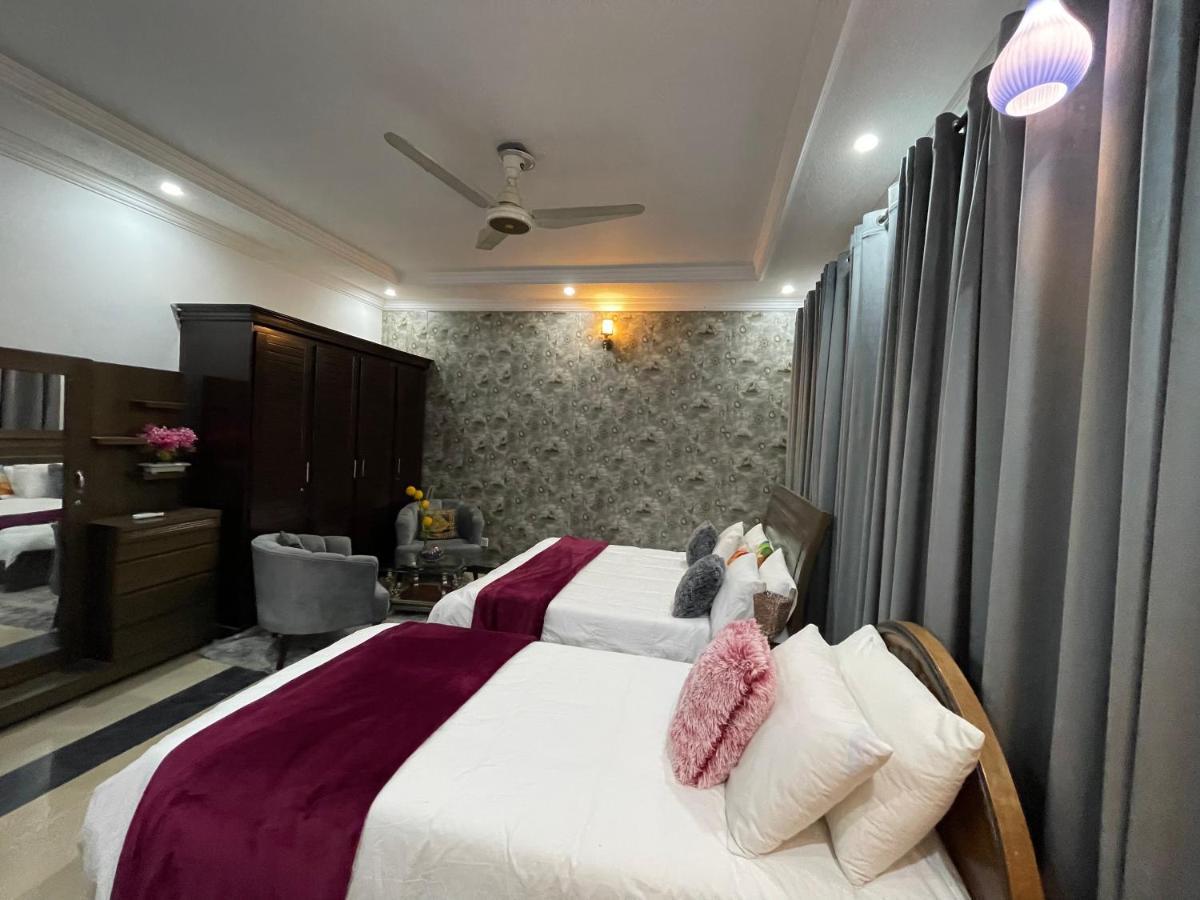 Shelton Mellton Lodges Rawalpindi Bagian luar foto