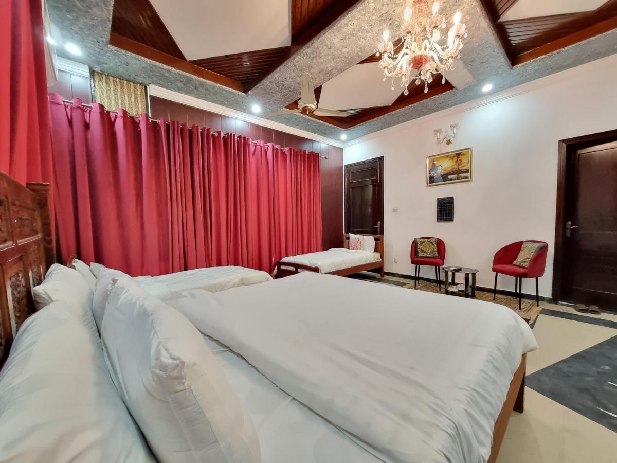 Shelton Mellton Lodges Rawalpindi Bagian luar foto