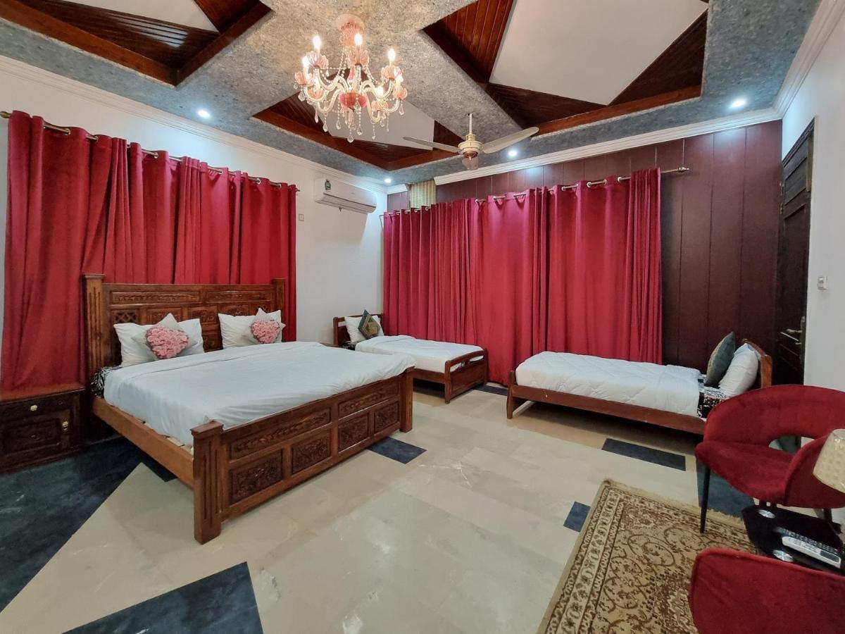 Shelton Mellton Lodges Rawalpindi Bagian luar foto