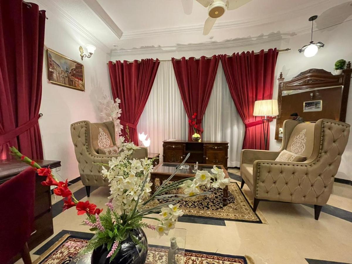 Shelton Mellton Lodges Rawalpindi Bagian luar foto